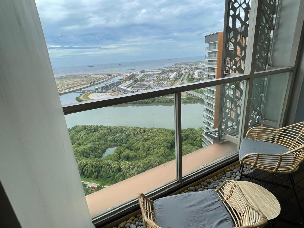 Gold Coast Apartemen PIK Jakarta Buitenkant foto