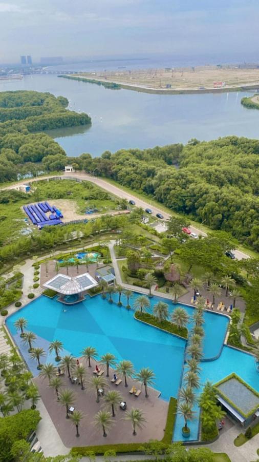 Gold Coast Apartemen PIK Jakarta Buitenkant foto