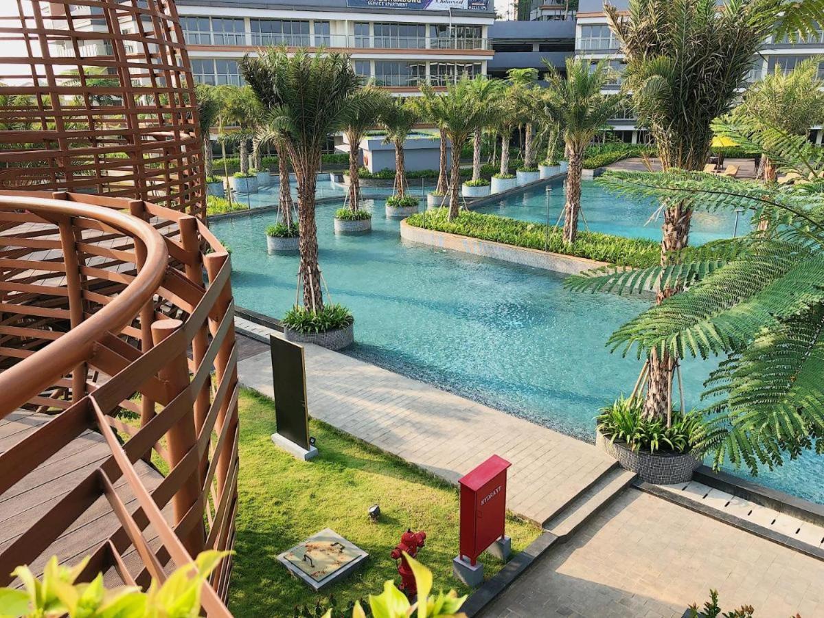 Gold Coast Apartemen PIK Jakarta Buitenkant foto